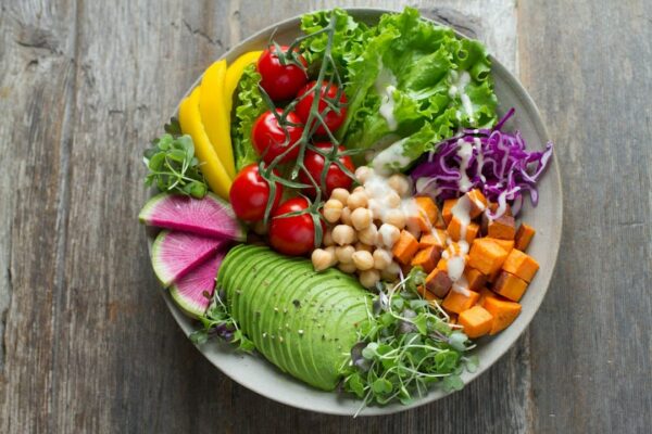 Descoperă super-alimentele esențiale pentru o dietă sănătoasă