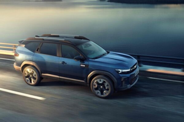 Dacia Bigster mild hybrid-G 140: lansare oficială și comenzi deschise în România