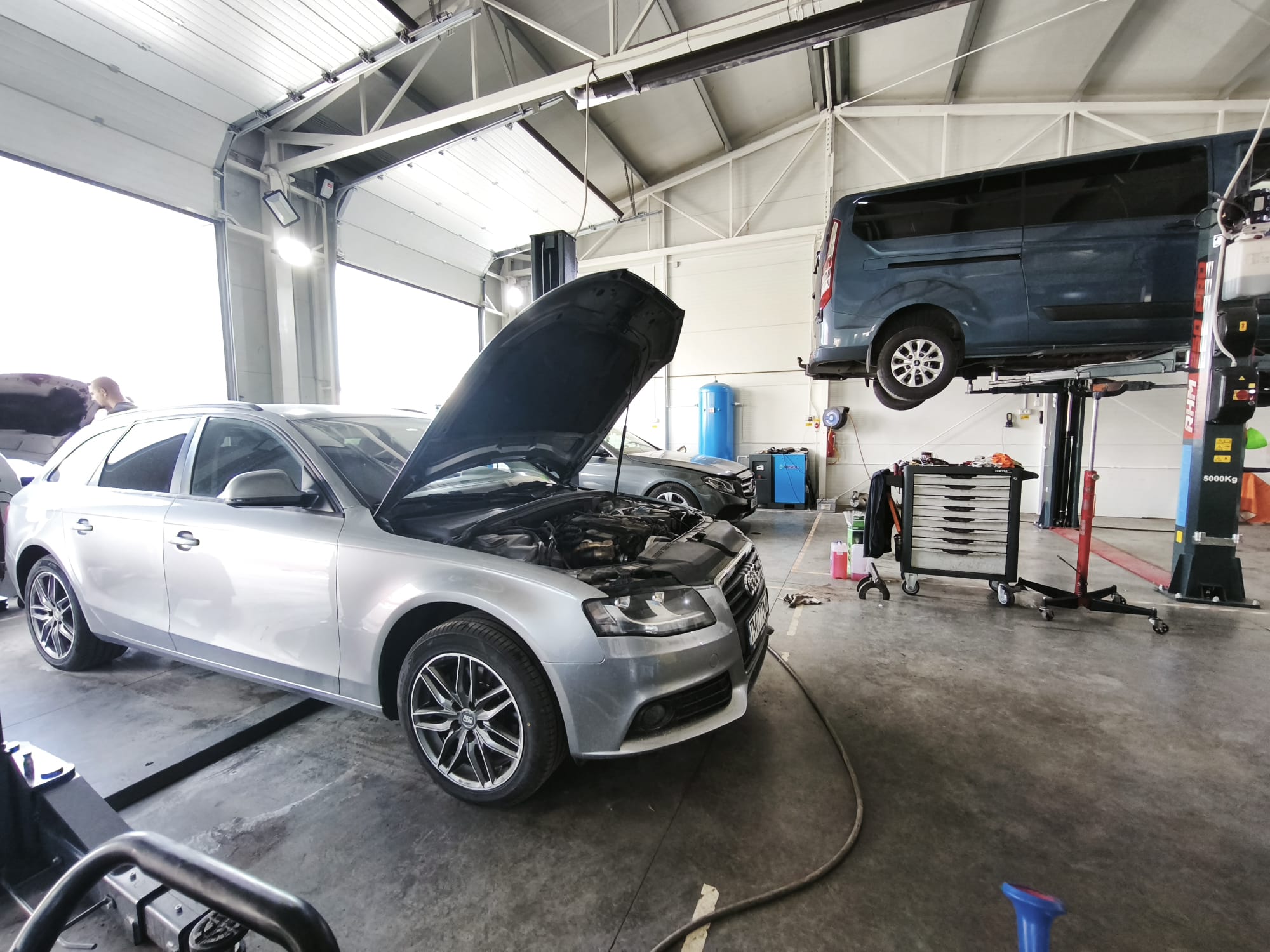 TOP GEAR GARAGE