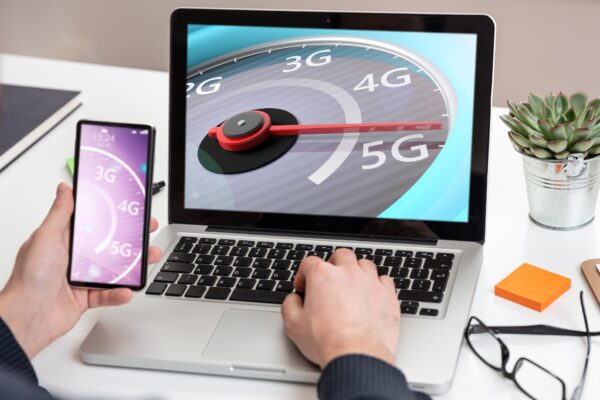 Testează viteza reală a internetului: de ce ai mai puțin decât plătești