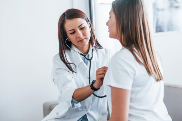Cum te pregătești pentru o consultație medicală în București dacă ești student din Republica Moldova